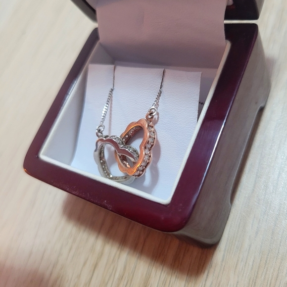 Necklace - Picture 2 of 2